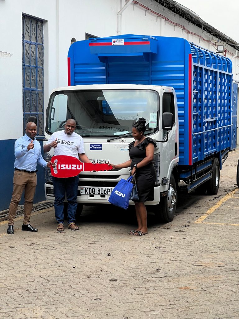 1728550989_546aea7d581dd377efda