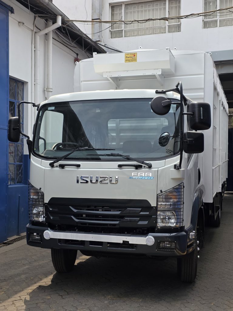 ISUZU FRR90 TRUCK
