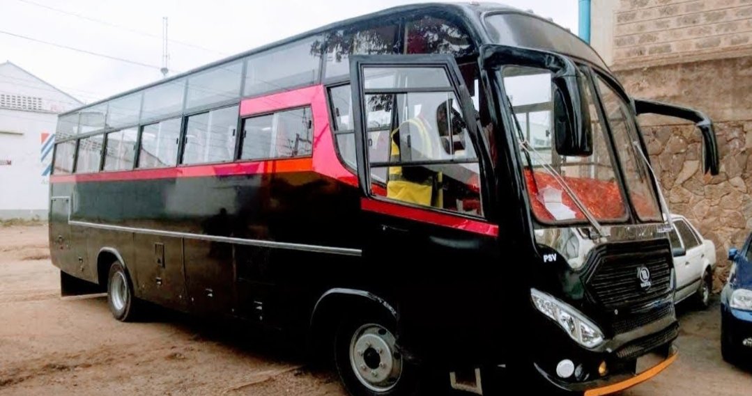ISUZU FRR 46 SEATER BUS