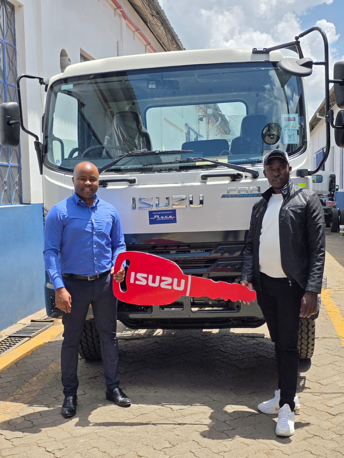 WhatsApp Image 2026-01-04 at 19.48.43